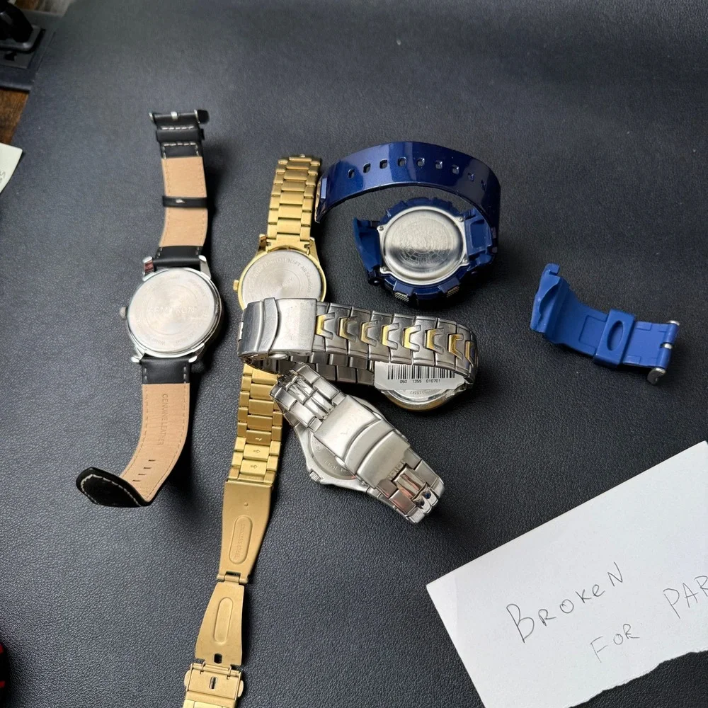 Set of 5 Armitron Men's Analog & Digital Watches‎ BROKEN FOR PARTS 20/5489SV 20